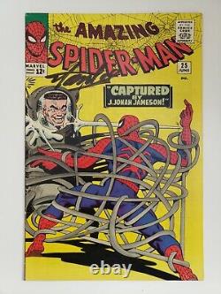 Amazing Spider-Man #25 1965 SIGNED by STAN LEE MJ Cameo 1st Spider Slayer