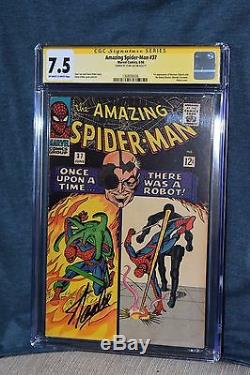 Amazing Spider-Man # 37 CGC SS 8.5 -OWithW Signed by STAN LEE