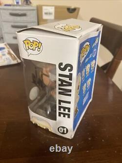 Funko POP! Convention Exclusive #01 Stan Lee New York Comic-Con Shirt signed