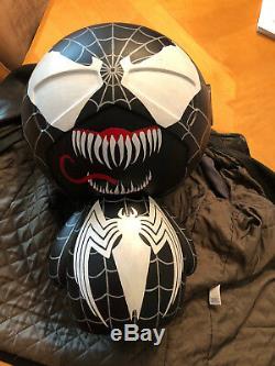 Funko Pop Venom / Captain America Mega Dorbz 18 Stan Lee signed with COA
