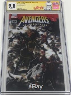 Marvel Avengers #675 Lenticular 3-D Cover Variant Signed by Stan Lee CGC 9.8 SS