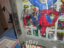 Marvel Legends Icons Spider-man 12 Inch Signed Stan Lee Upside Down Coa