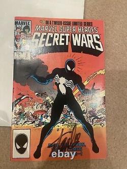 Marvel Super Heroes Secret Wars #8 (1984) Signed by Stan Lee