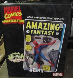 SIGNED By STAN LEE MARVEL AMAZING Fantasy SPIDER-MAN #15 3D COMIC COVER STATUE