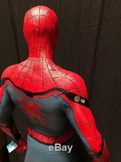 Stan Lee Signed Spider-Man 11 Scale Life Size NECA Figure/Statue BAS