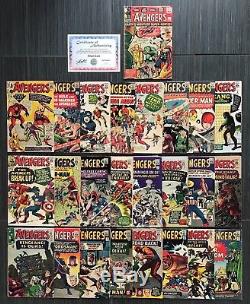 The AVENGERS lot/run 1 to 25 (with #1 signed by STAN LEE) + annual lots 1 to 5
