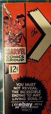 X-Men 17 (1966) Signed by Stan Lee! Mid Low Grade (see pics)